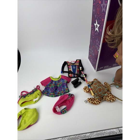 American Girl LEA CLARK 18" Doll w/ Box & Outfits 2016 Girl Of The Year READ - Picture 4 of 7